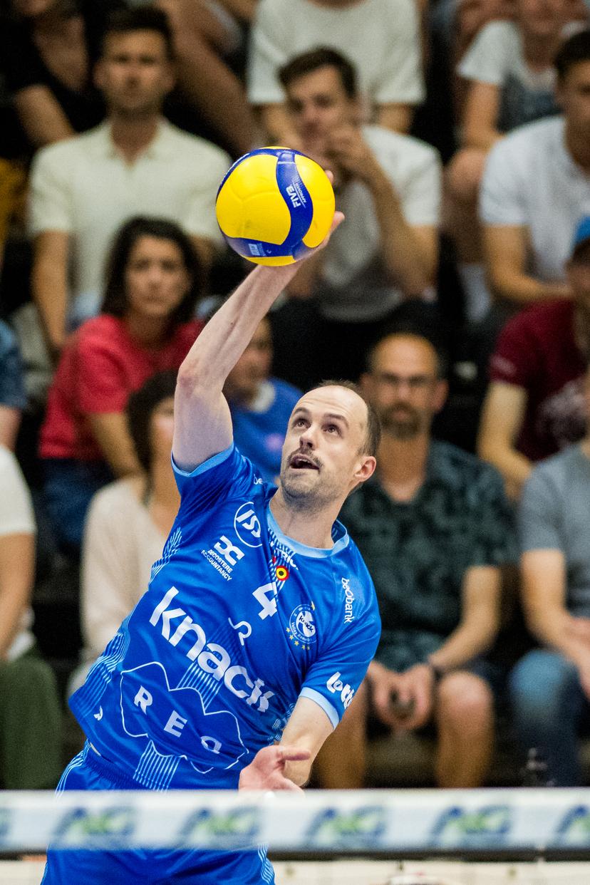 Roeselare's Stijn D'Hulst pictured in action during the match between Haasrode Leuven and Roeselare, a Play-off Final (4th game, best-of-5) game in the Lotto Volley League Men, Tuesday 13 May 2025 in Leuven. BELGA PHOTO JASPER JACOBS