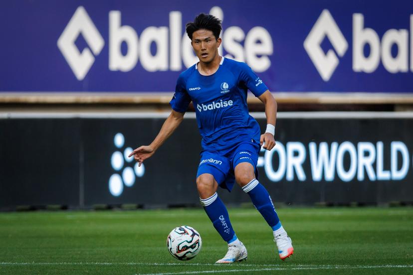 Gent's Tsuyoshi Watanabe pictured in action during a friendly soccer game between Belgian KAA Gent and Dutch AZ Alkmaar, on Wednesday 16 July 2025 in Gent. The teams are preparing for the upcoming 2025-2026 season. BELGA PHOTO KURT DESPLENTER