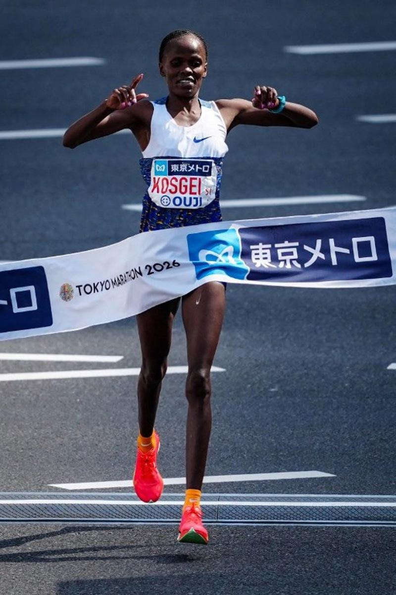 Kenya's Brigid Kosgei finishes in first place in the women's category of the Tokyo Marathon in downtown Tokyo on March 1, 2026.  JIA HAOCHENG / POOL / AFP