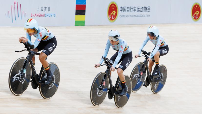 Belgian team with Belgian Katrijn De Clercq, Belgian Shari Bossuyt, Belgian Helene Hesters and Belgium  Belgian Luca Vierstraete  pictured in action during the Women's Scratch event at the UCI Track Cycling World Championships in Shanghai, China on Wednesday 14 October 2026. The worlds are taking place from 14 to 18 October 2026. BELGA PHOTO BENOIT DOPPAGNE