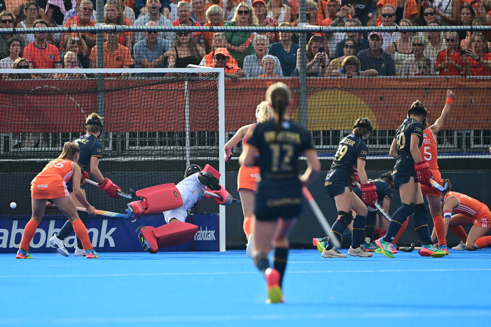 Belgium's goalkeeper Elena Sotgiu pictured in action during a field hockey game between Belgian national team Red Panthers and Netherlands, at the women's 2026 Hockey World Cup, on Thursday 27 August 2026 in Amsterdam. The 2026 edition of the Hockey World Cup takes place in Belgium and The Netherlands from August 15 to August 30. BELGA PHOTO DIRK WAEM