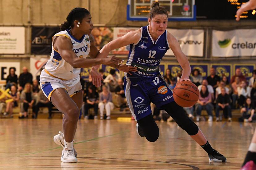 Castors' Marcia Da Costa and Mechelen's Heleen Nauwelaers pictured in action during a basketball match between Royal Castors Braine and Kangoeroes Mechelen, Tuesday 22 April 2025, in Braine-l'Alleud, a 3rd leg best-of-3 game in the play-offs finals of the Women's Top Division Belgian basketball competition. BELGA PHOTO JILL DELSAUX
