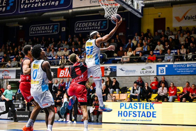 Spirou's Adedayo Polet and Aalst's Dante Maddox Jr. pictured in action during a basketball match between Spirou Charleroi and Okapi Aalst, Saturday 22 November 2025 in Aalst, on day 9 of the 'BNXT League' Belgian/ Dutch first division basket championship. BELGA PHOTO TOM GOYVAERTS