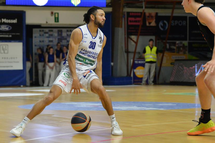 Mechelen's Joshua Heath pictured in action during a basketball match between Kangoeroes Mechelen (Belgium) and QSTA United (Netherlands), Saturday 10 May 2025 in Mechelen, on day 36 of the 'BNXT League' Belgian/ Dutch first division basket championship. BELGA PHOTO JILL DELSAUX