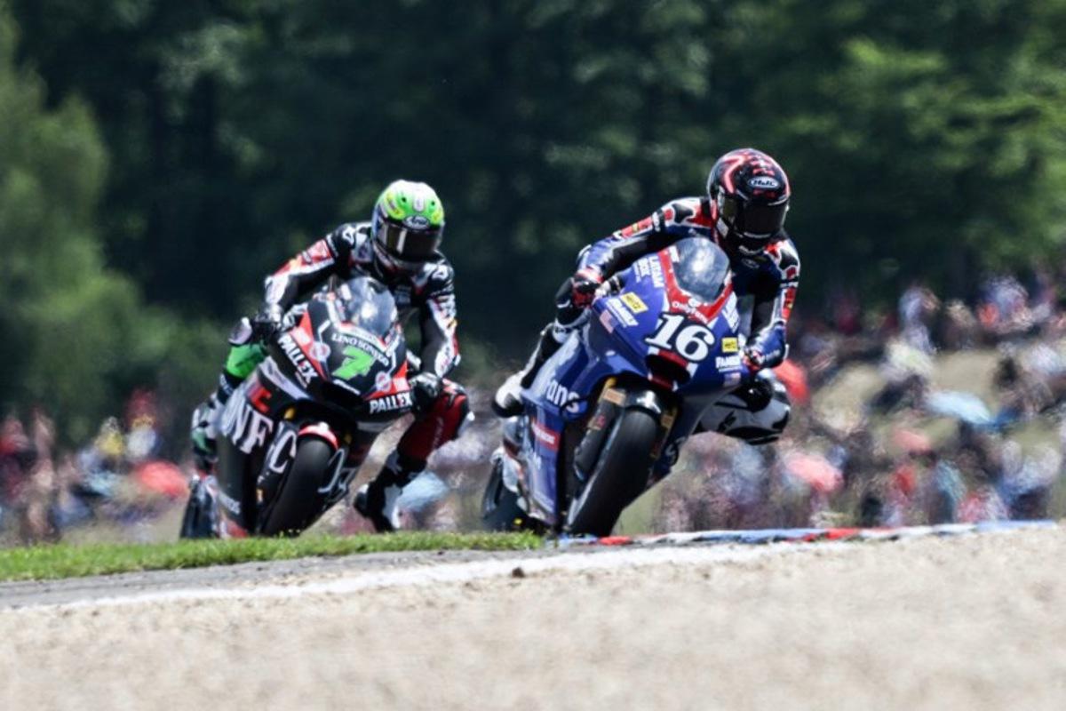 OnlyFans American Racing Moto2 team's US rider Joe Roberts (R) competes ahead of Fantic Racing Moto2 team's Belgian rider Barry Baltus during the Moto 2 Czech Grand Prix at Masaryk circuit in Brno on July 20, 2025.  Michal Cizek / AFP