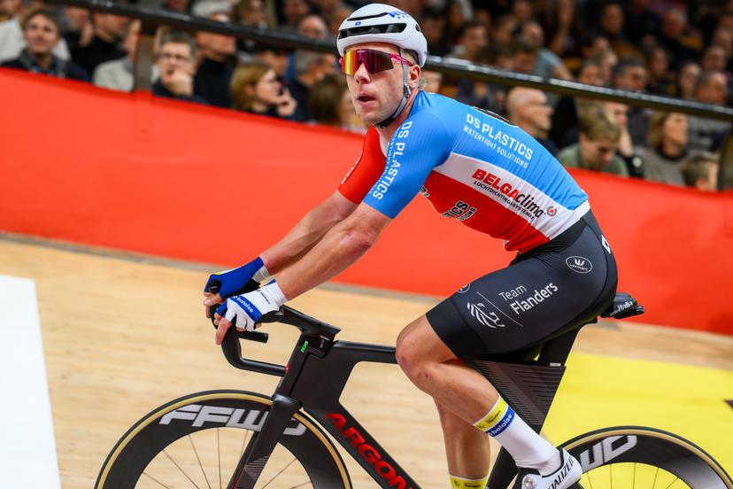 Belgian Jules Hesters pictured in action during the first day of the Zesdaagse Vlaanderen-Gent six-day indoor track cycling event at the indoor cycling arena 't Kuipke, Tuesday 18 November 2025, in Gent. BELGA PHOTO DAVID PINTENS