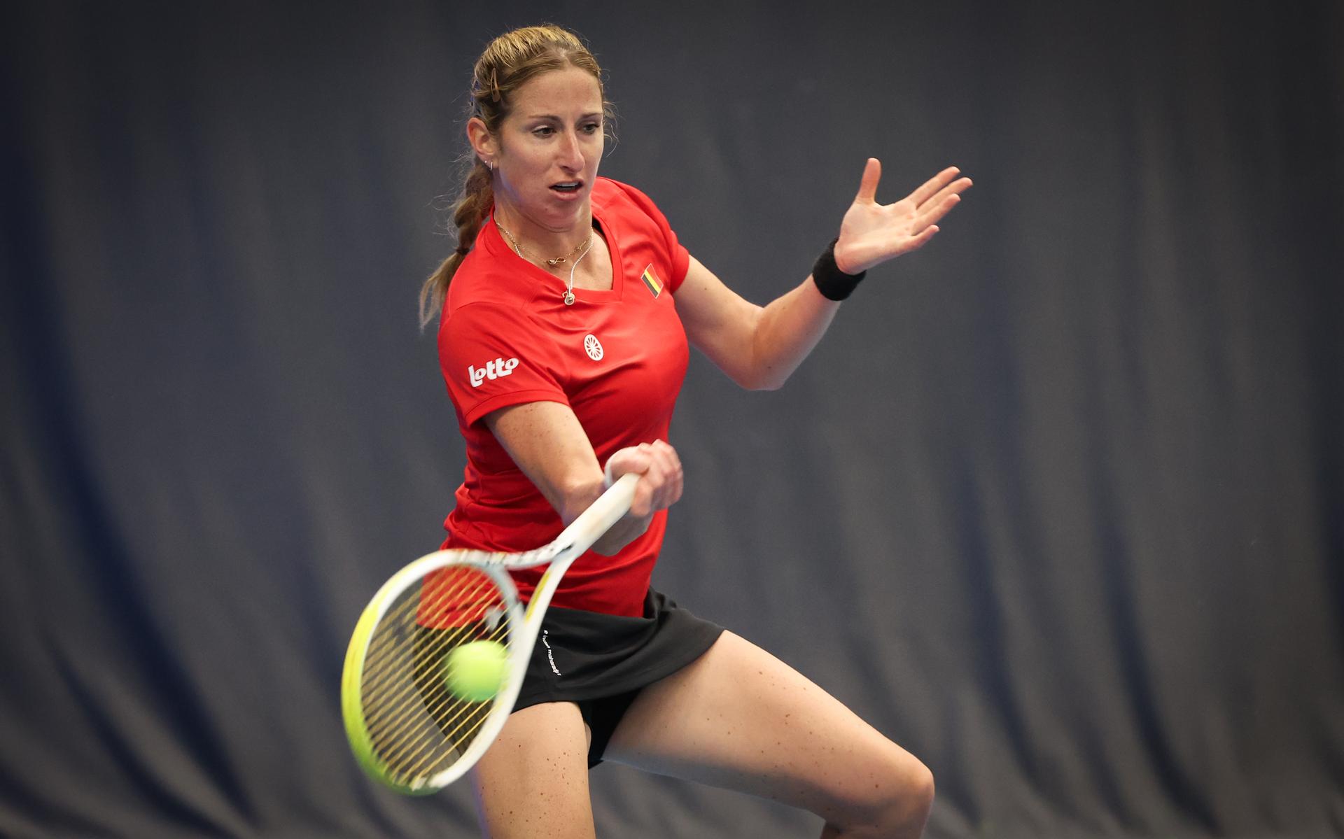 Belgian Magali Kempen and pictured in action during a training session ahead of the meeting between Greece and Belgium, in the qualifiers of the Billie Jean King Cup tennis, in Vilnius, Lithuania on Monday 07 April 2025. PHOTO VIRGINIE LEFOUR