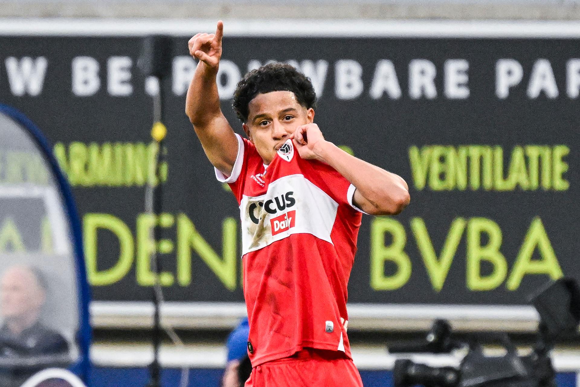 Antwerp's Anthony Valencia celebrates after scoring during a soccer match between KAA Gent and Royal Antwerp FC, Sunday 14 December 2025 in Gent, on day 18 of the 2025-2026 'Jupiler Pro League' first division of the Belgian championship. BELGA PHOTO TOM GOYVAERTS