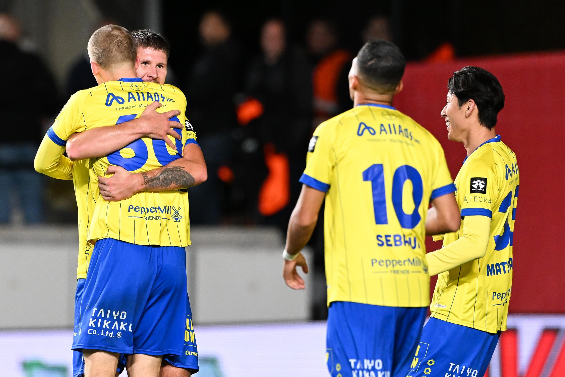 STVV's Robert-Jan Vanwesemael celebrates after scoring during a soccer match between Sint-Truidense VV and RAAL La Louvière, Saturday 5 September 2026, in Sint-Truiden, on day 5 of the 2026-2027 'Jupiler Pro League' first division of the Belgian championship. BELGA PHOTO JILL DELSAUX
