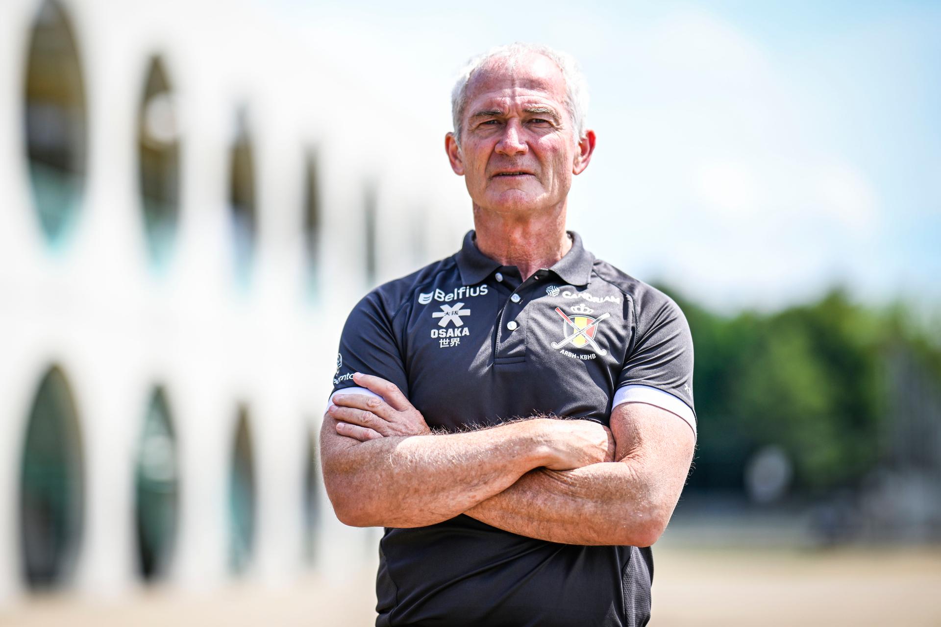 Belgium's head coach Shane McLeod poses for the photographer after a press briefing with the Belgian Red Lions Belgium's national men's hockey team on the European Championships in Mönchengladbach, Germany (08-17/08) on Thursday 17 July 2025 in Antwerp. Coach McLeod will assess the preparation of his team to date, comment on their selection and give a preface to the Euro 2025. BELGA PHOTO TOM GOYVAERTS