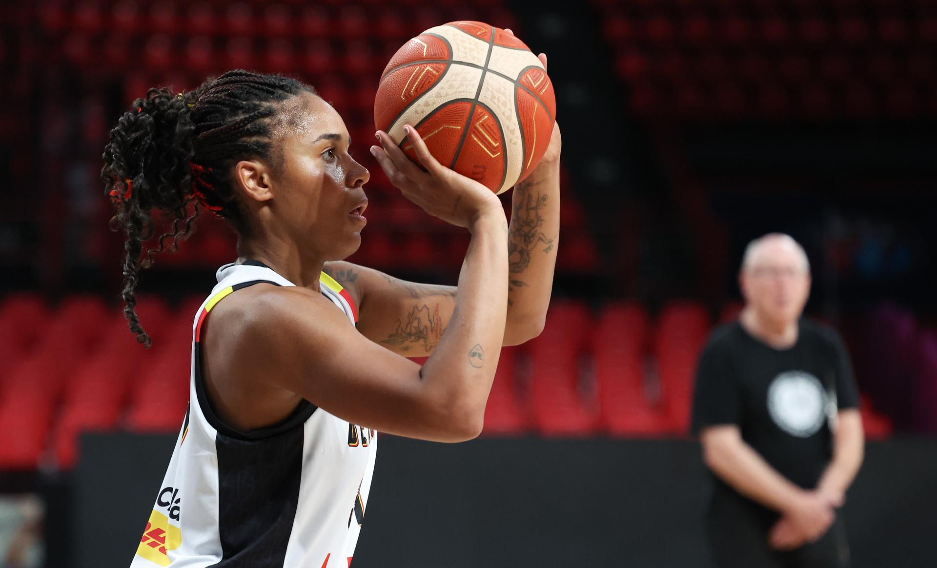 Belgium's Maxuella Lisowa Mbaka pictured in action during a training session of Belgian national basketball team 'the Belgian Cats' on Friday 27 June 2025 in Piraeus, Greece. The team is preparing for tomorrow's game against Italy, in the semifinals of the FIBA Women's EuroBasket 2025. BELGA PHOTO VIRGINIE LEFOUR