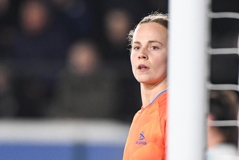 OHL Women's goalkeeper Lowiese Seynhaeve pictured during a soccer match between Oud-Heverlee Leuven Women and English Arsenal, Wednesday 17 December 2025 in Heverlee, game 6 (out of 6) in the league phase of the UEFA Women's Champions League competition. BELGA PHOTO JILL DELSAUX
