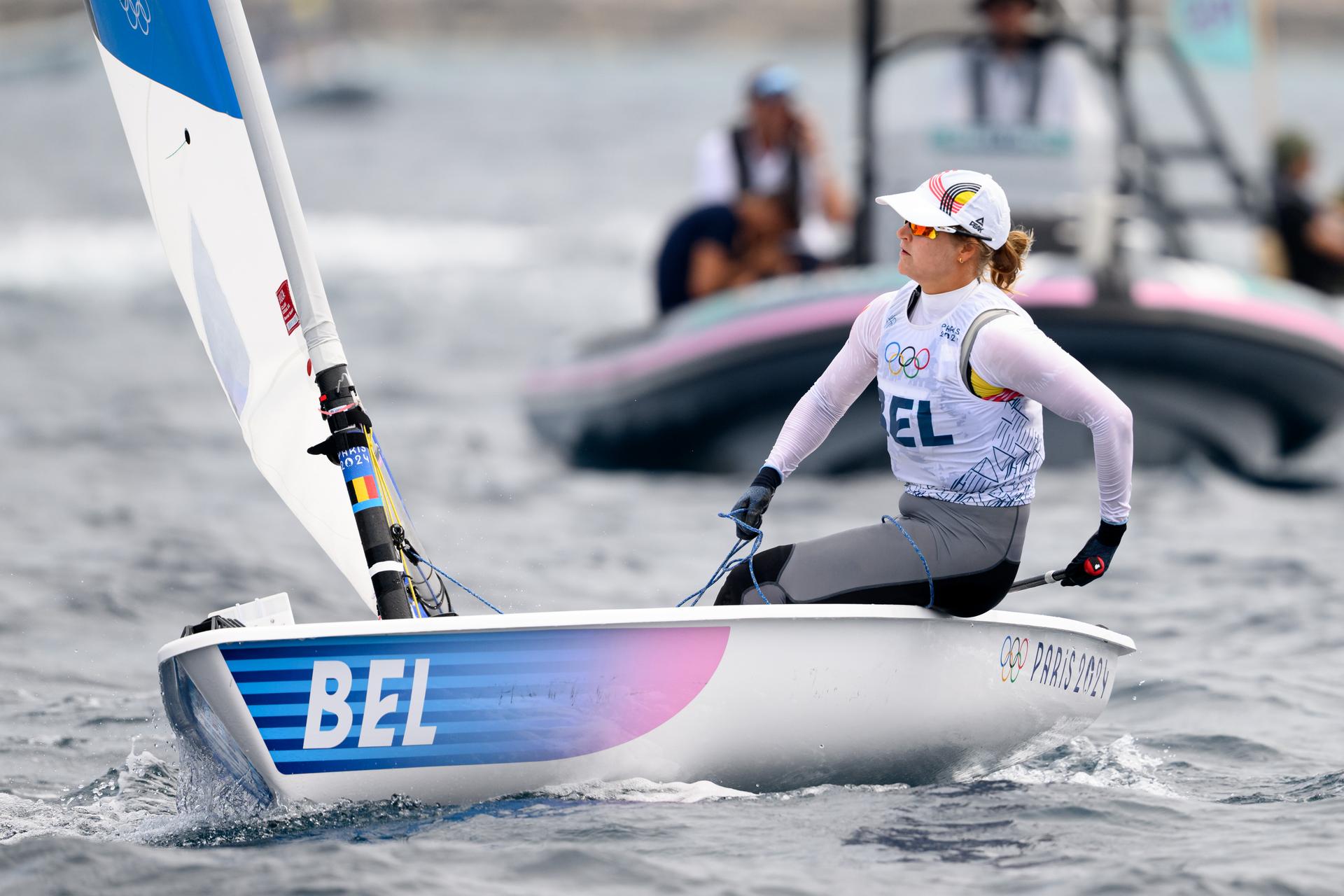 240807 Emma Plasschaert of Balgium competes in women's dinghy - laser radial sailing medal race during day 12 of the Paris 2024 Olympic Games on August 7, 2024 in Marseille.  Photo: Petter Arvidson / BILDBYRÅN / kod PA / PA0864 bbeng segling sailing olympic games olympics os ol olympiska spel olympiske leker paris 2024 paris-os paris-ol grappa33 belgien BELGIUM ONLY