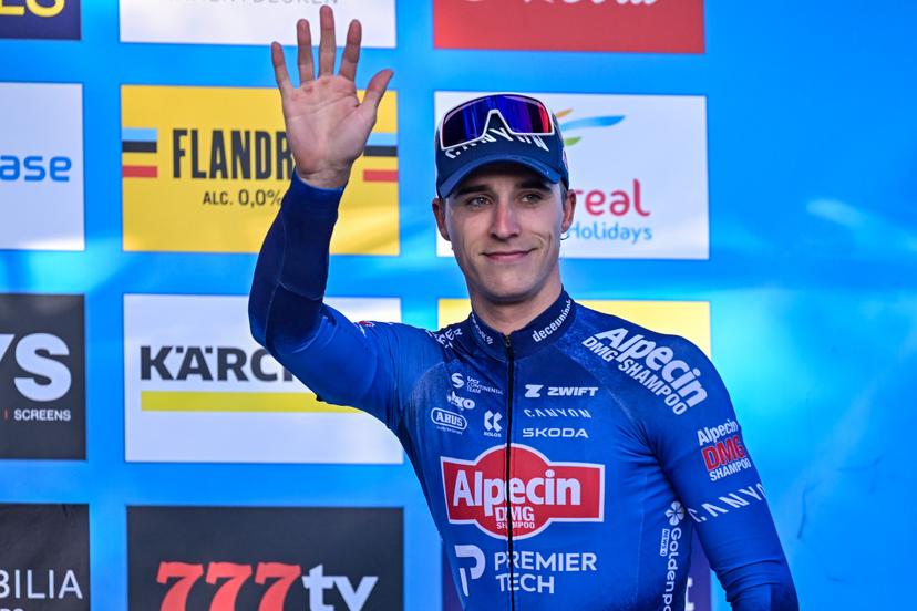 Belgian Niels Vandeputte of Alpecin-Premier Tech pictured on the podium after the men's elite race of the 'Berencross Meulebeke' cyclocross cycling event, race 2/8 in the 'HG Cross' competition, on Saturday 17 October 2026. BELGA PHOTO DAVID PINTENS