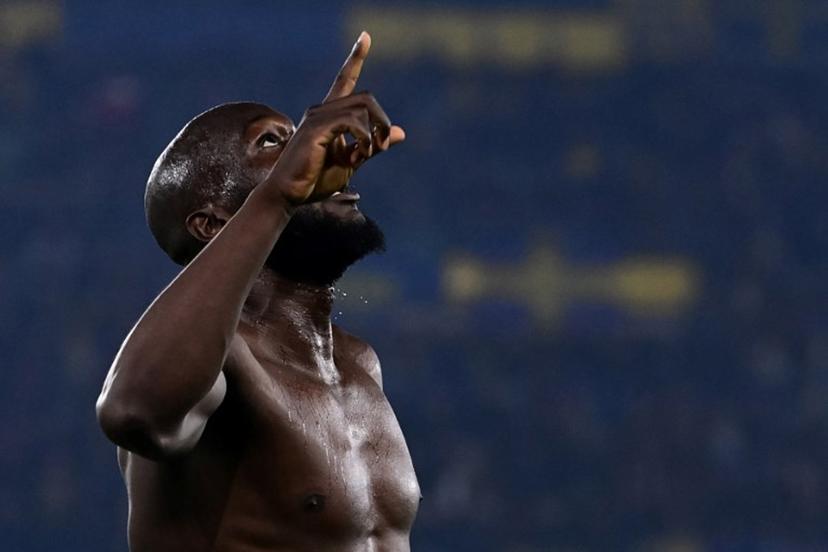 Napoli's Belgian forward #9 Romelu Lukaku celebrates after scoring his team second goal during the Italian Serie A football match between Hellas Verona and Napoli at the Bentegodi Stadium in Verona, northern Italy, on February 28, 2026.  Piero CRUCIATTI / AFP