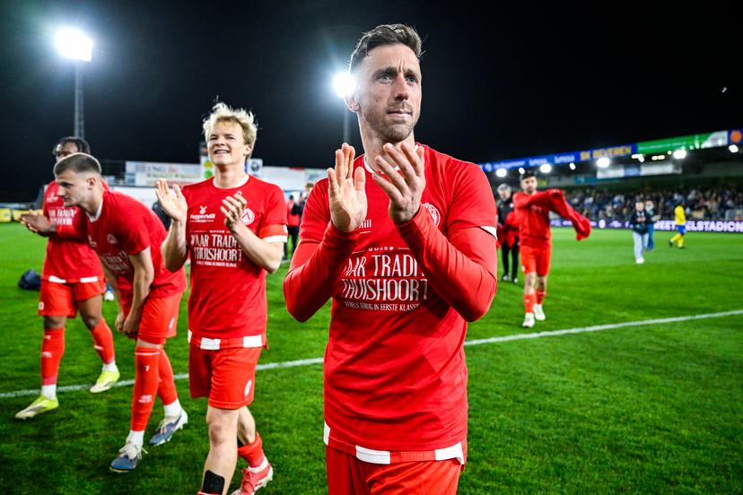 Kortrijk's Brecht Dejaegere celebrates after his team got promoted to the first division after a soccer game between SK Beveren and KV Kortrijk, Saturday 11 April 2026 in Beveren, on day 33 of the 2025-2026 'Challenger Pro League' 1B second division of the Belgian championship. BELGA PHOTO TOM GOYVAERTS