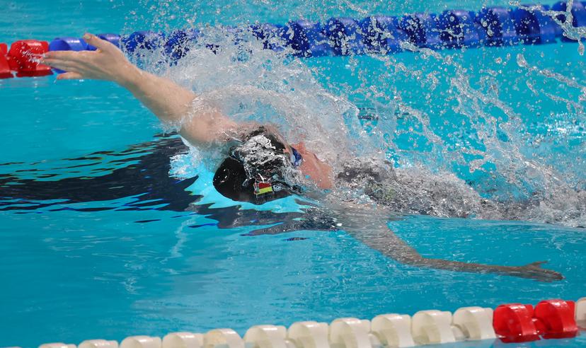Belgian Roos Vanotterdijk pictured in action during the heats of the women's 50m backstroke event at the European Aquatics Championships in Paris, France on Wednesday 12 August 2026. BELGA PHOTO VIRGINIE LEFOUR