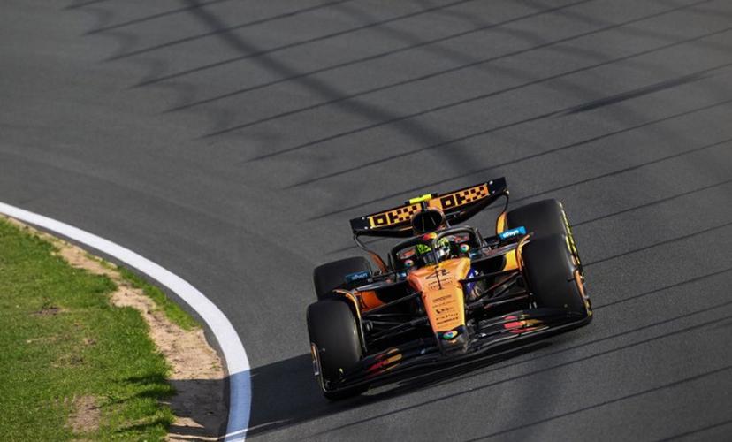 McLaren's British driver Lando Norris drives during the second practice session ahead of the Formula One Dutch Grand Prix at The Circuit Zandvoort, western Netherlands, on August 29, 2025.  NICOLAS TUCAT / AFP