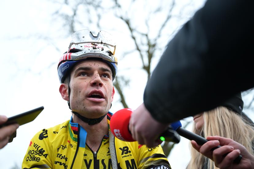 Belgian Wout van Aert pictured talking to the press after the men's elite race of the Azencross, the fifth stage in the DVV Trofee (out of eight), Monday 29 December 2025, in Loenhout. BELGA PHOTO DAVID PINTENS