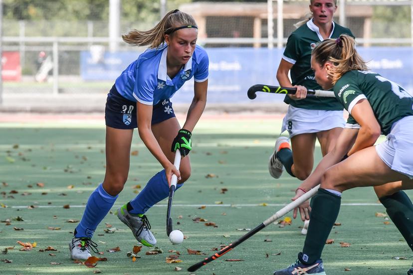 30 Braxgata's Louise Dewaet pictured during a hockey game between Waterloo Ducks HC and Braxgata, Sunday 4 September 2022 in Waterloo, on day 1 of the Belgian Women Hockey League season 2022-2023. BELGA PHOTO JILL DELSAUX