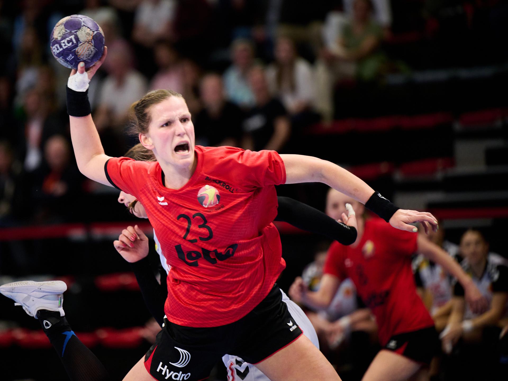 ATTENTION EDITORS - HAND OUT PICTURES - EDITORIAL USE WITH STORY ON HANDBALL ONLY - MANDATORY CREDIT ALAIN DECAMPS  Hand out pictures released by Alain Decamps shows Belgium's Munia Smits during the handball game between the Black Arrows, Belgium national women handball team, and North Macedonia, a Qualifier Phase 2 Euro 2026 game on Wednesday 04 March 2026 in Hasselt.  HAND OUT - ALAIN DECAMPS  Belga and Belga Editorial Board decline all responsibility regarding the content of this picture.