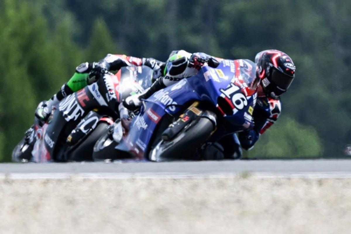 OnlyFans American Racing Moto2 team's US rider Joe Roberts (R) competes ahead of Fantic Racing Moto2 team's Belgian rider Barry Baltus during the Moto 2 Czech Grand Prix at Masaryk circuit in Brno on July 20, 2025.  Michal Cizek / AFP