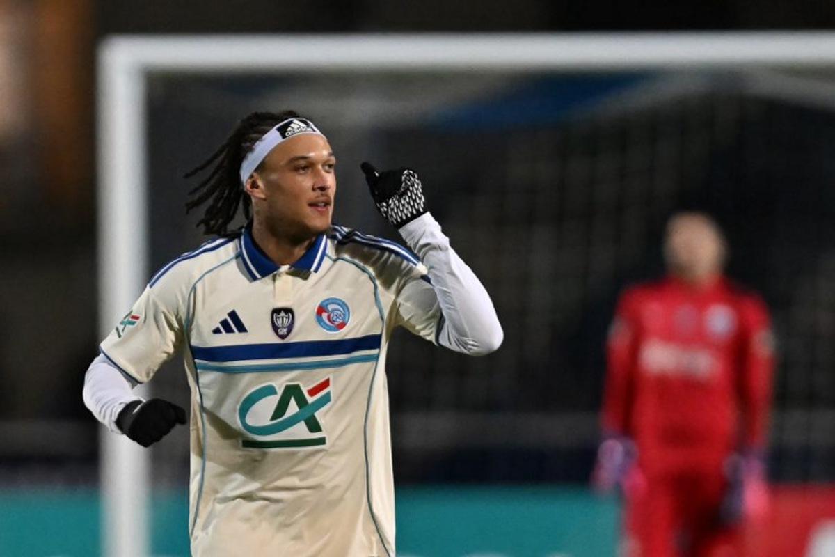 Strasbourg's Belgian forward #07 Diego Da Silva Moreira celebrates after scoring a goal during the French Cup round of 32 football match between US Avranches and RC Strasbourg at The Rene-Fenouillere stadium in Avranches, western France on January 10, 2026. Lou BENOIST / AFP