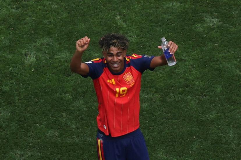 Spain's forward #19 Lamine Yamal celebrates after winning the 2026 World Cup football tournament quarter-final match between Spain and Belgium at the Los Angeles Stadium in Inglewood on July 10, 2026. VALERIE MACON / AFP