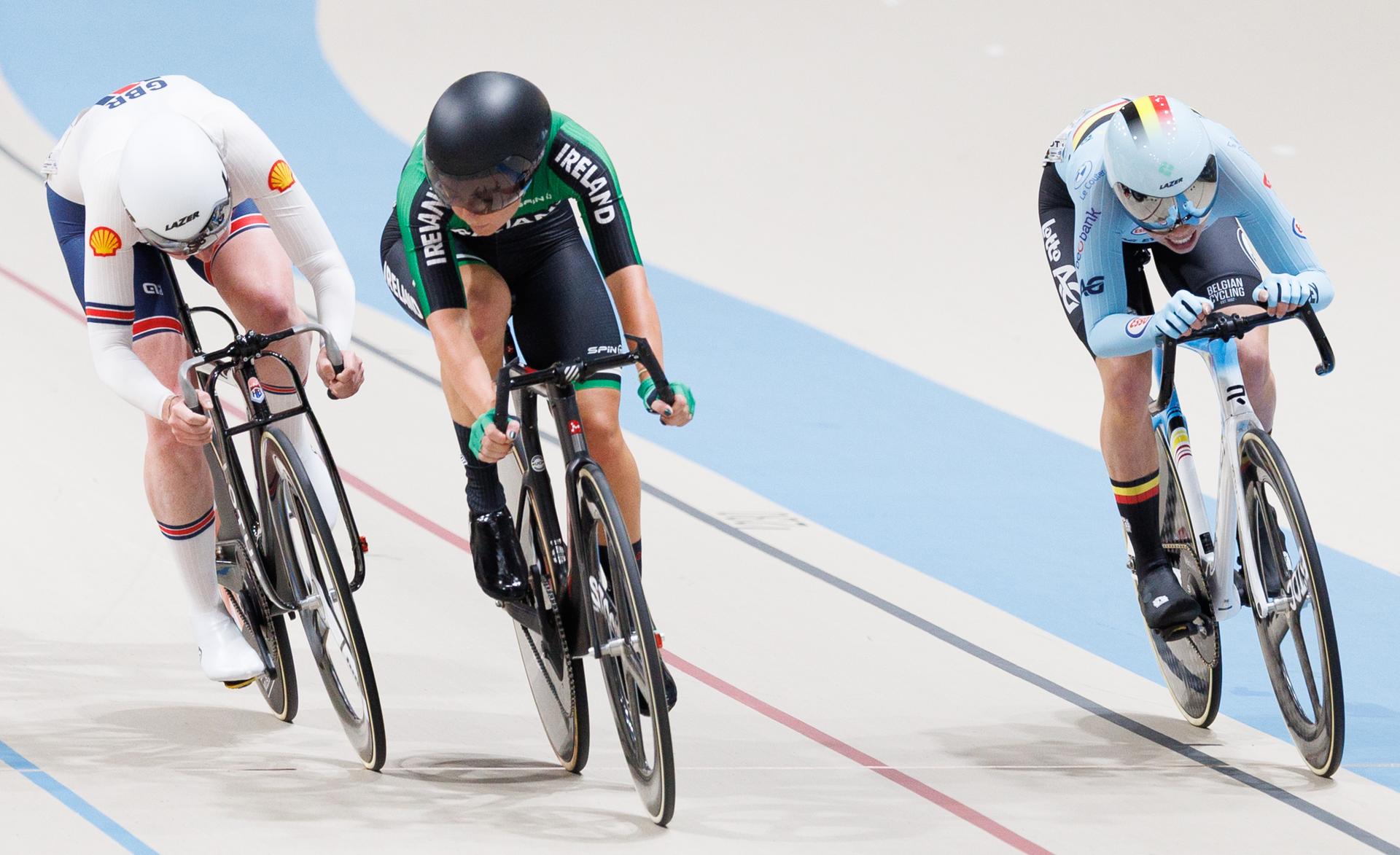 Belgian Helene Hesters pictured as she wins the bronze medal during the women's final elimination race at the 2025 UCI Track World Championships cycling, in Santiago, Chile, Thursday 23 October 2025. The Track World Championships take place from 22 to 26 October at the Velodromo de Penalolen in Santiago, Chile. BELGA PHOTO BENOIT DOPPAGNE