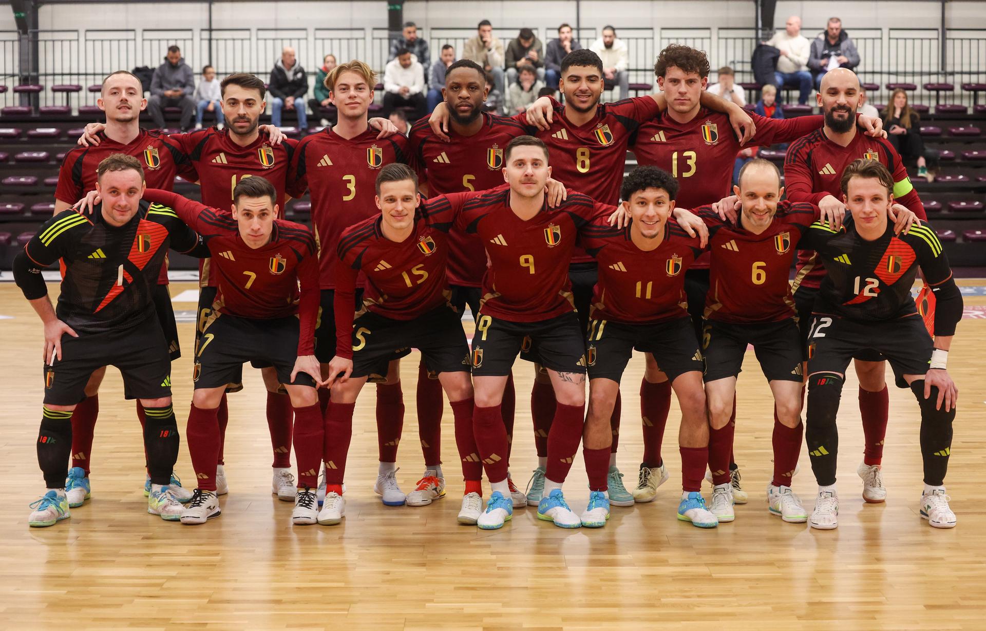 Belgium's players pose for the photographer at a futsal game between Belgium and Czechia, in Roosdaal, on Wednesday 12 March 2025, the main round of qualification of the group 9 (match 5/6) for the Euro 2026. BELGA PHOTO VIRGINIE LEFOUR