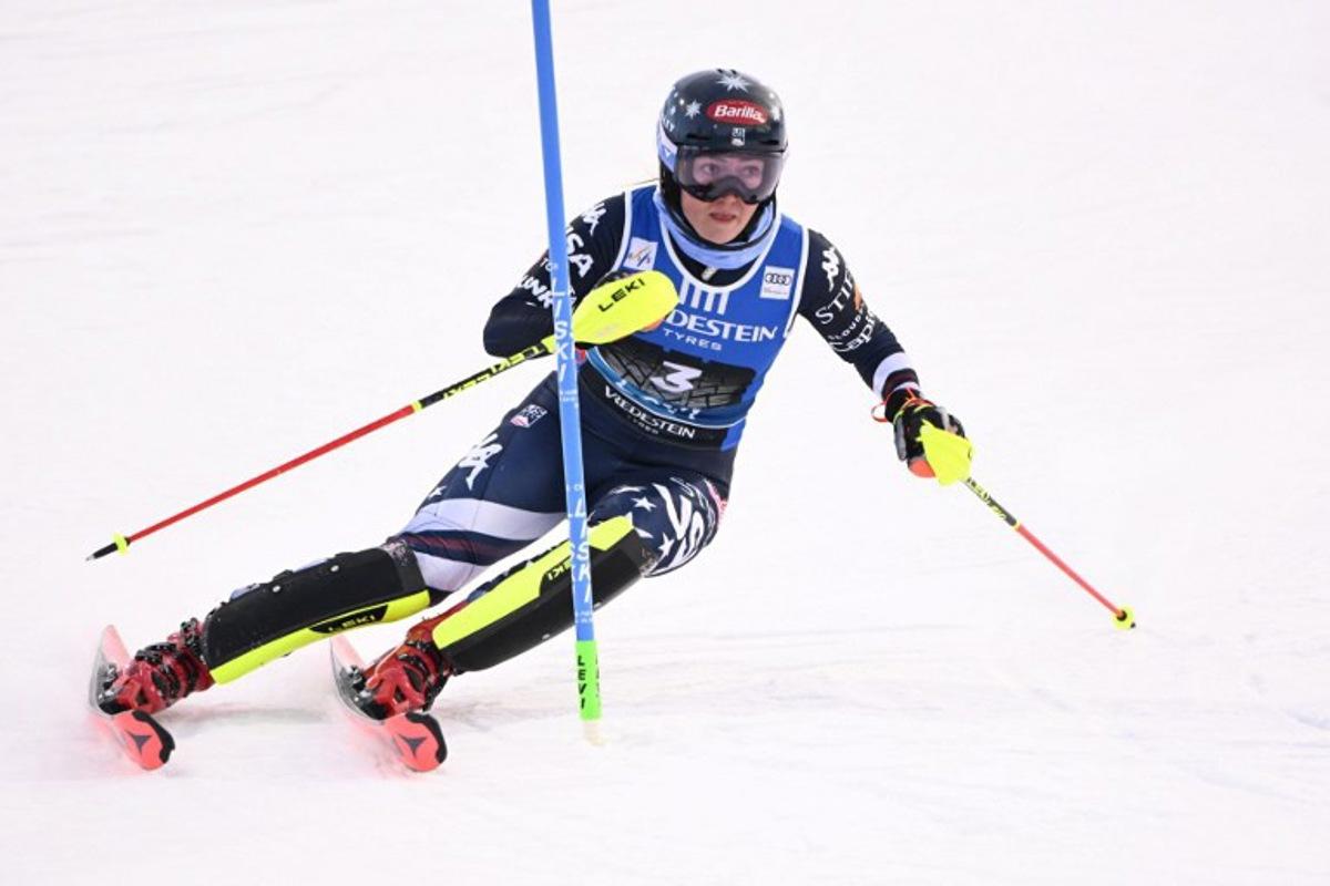 US' Mikaela Shiffrin competes during the first run of the women's slalom of FIS Alpine Skiing World Cup at the Levi Ski Centre in Kittila, on November 15, 2025. Roni Rekomaa / Lehtikuva / AFP