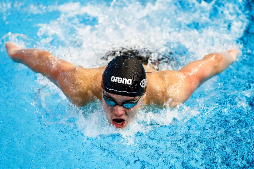 Belgian Simon Laviolette pictured in action during the men's 400m Individual Medley the European Aquatics Short Course Swimming Championships in Lublin, Poland, on Sunday 07 December 2025. BELGA PHOTO NIKOLA KRSTIC