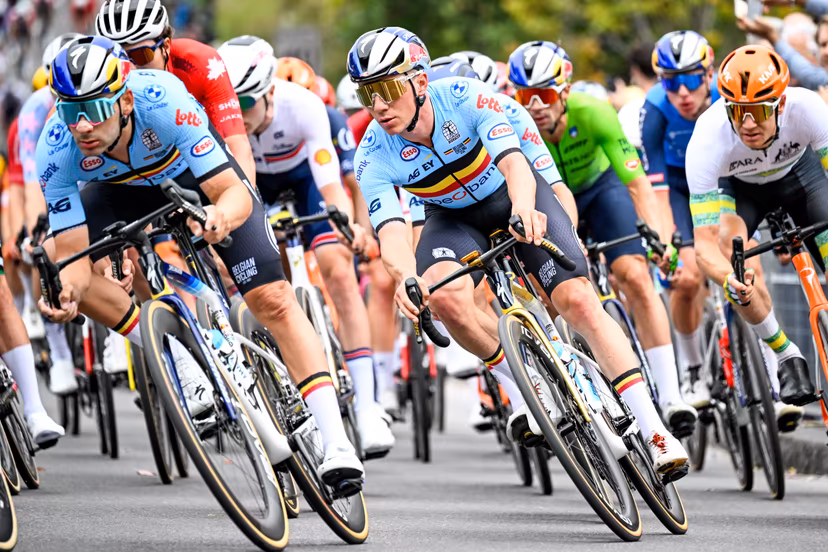 Belgian Gianni Vermeersch and Belgian Remco Evenepoel are pictured in action during the elite men Road Race race (273,7 km) at the cycling World Championship, in Montreal, Canada, Sunday 27 September 2026. The UCI road world championships are taking place from 20 to 27 September, in Montreal, Canada. BELGA PHOTO JASPER JACOBS