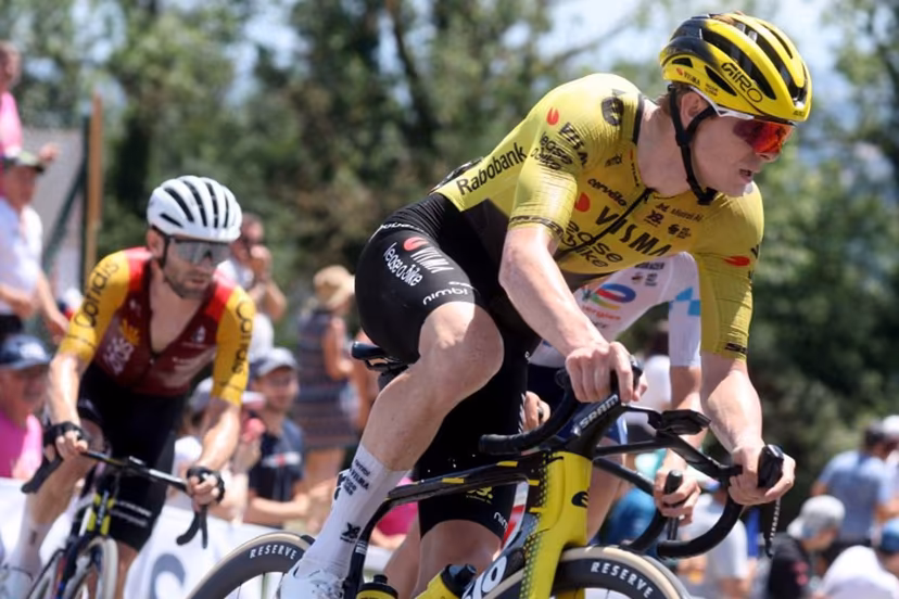 Team Visma - Lease a bike's French rider Louis Barre competes in the men's Elite Road Race, part of the French Cycling Championship 2026, near La Tour du Pin, central-eastern France on June 28, 2026. Alex MARTIN / AFP