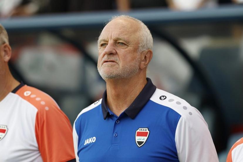 Iraq's Australian head coach Graham Arnold looks on during the international friendly football match between Iraq and Venezuela at SeatGeek Stadium in Bridgeview, Illinois on June 9, 2026. KAMIL KRZACZYNSKI / AFP