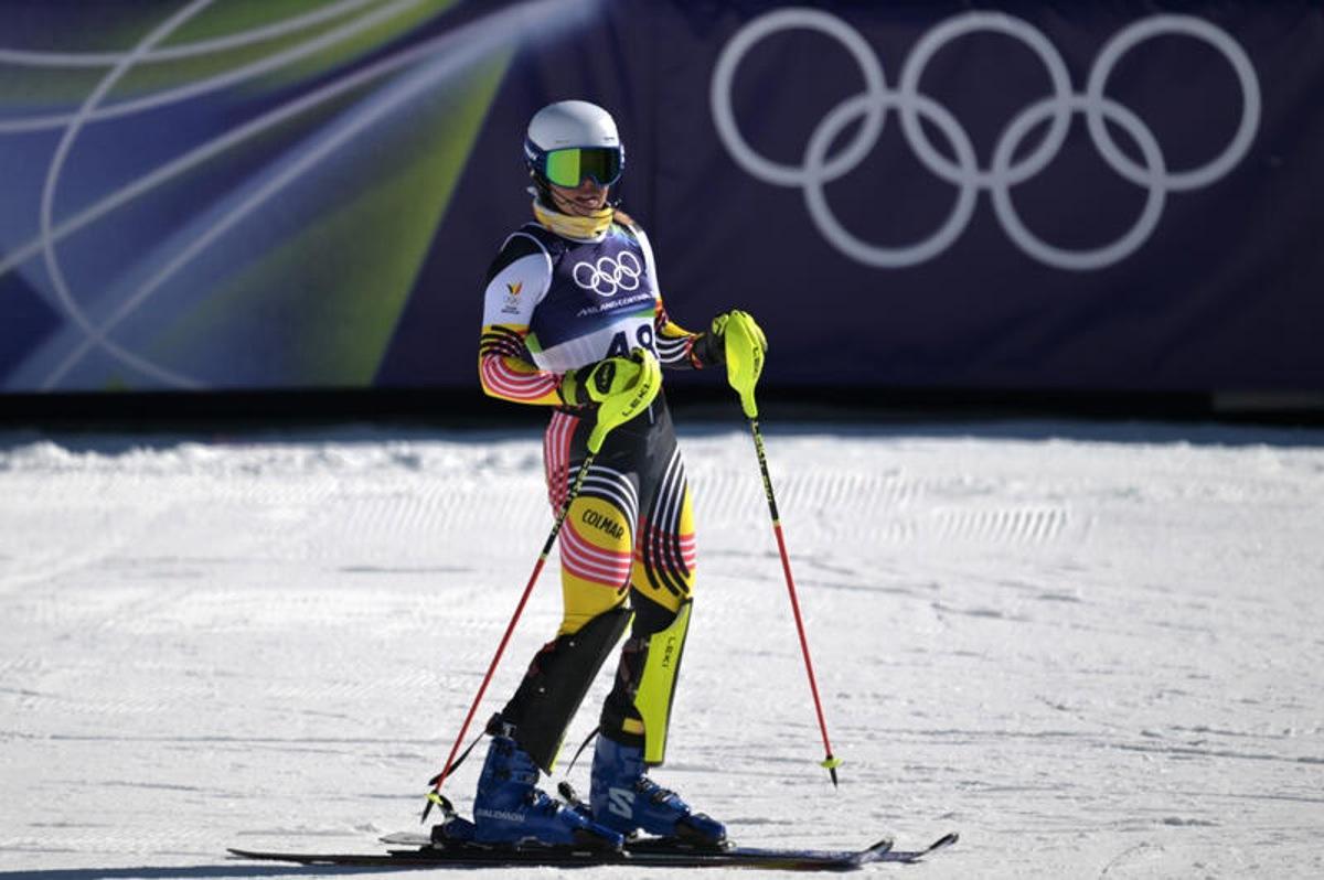 Kim Vanreusel of Belgium looks on after competing in run one of the Alpine Skiing Women's Slalom event on day twelve of the Milano Cortina 2026 Winter Olympic Games, at the Tofane Alpine Skiing Center, Cortina, Italy, February 18, 2026. (Photo by Anthony Behar/Sipa USA) BELGIUM ONLY