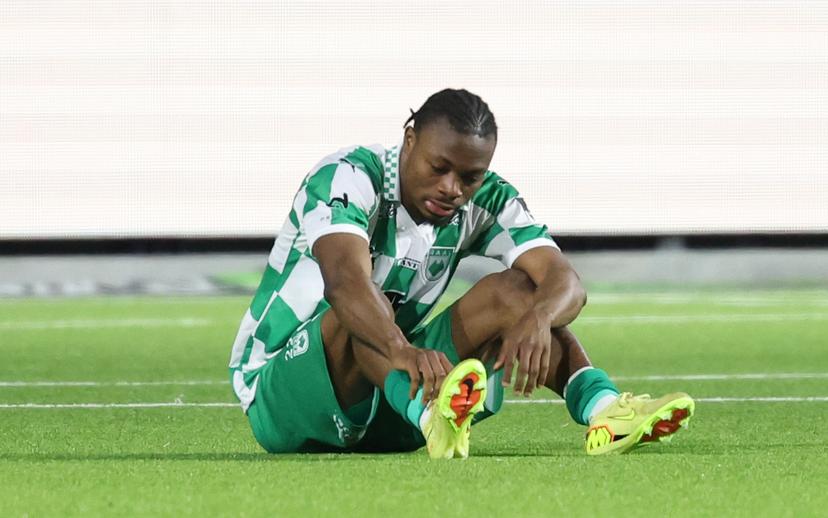 RAAL's Jerry Afriyie looks dejected after losing a soccer match between RAAL La Louviere and SV Zulte Waregem, Sunday 19 April 2026 in La Louviere, on the third day of the Relegation Play-offs phase of the 2025-2026 'Jupiler Pro League' first division of the Belgian championship. BELGA PHOTO VIRGINIE LEFOUR