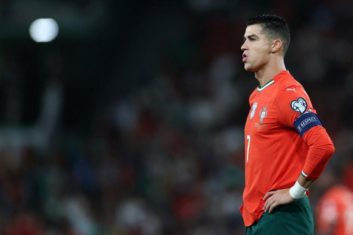 Portugal's forward #07 Cristiano Ronaldo gestures during the 2026 World Cup qualifiers Europe zone group F football match between Portugal and Hungary at Jose Alvalade stadium in Lisbon on October 14, 2025. PATRICIA DE MELO MOREIRA / AFP