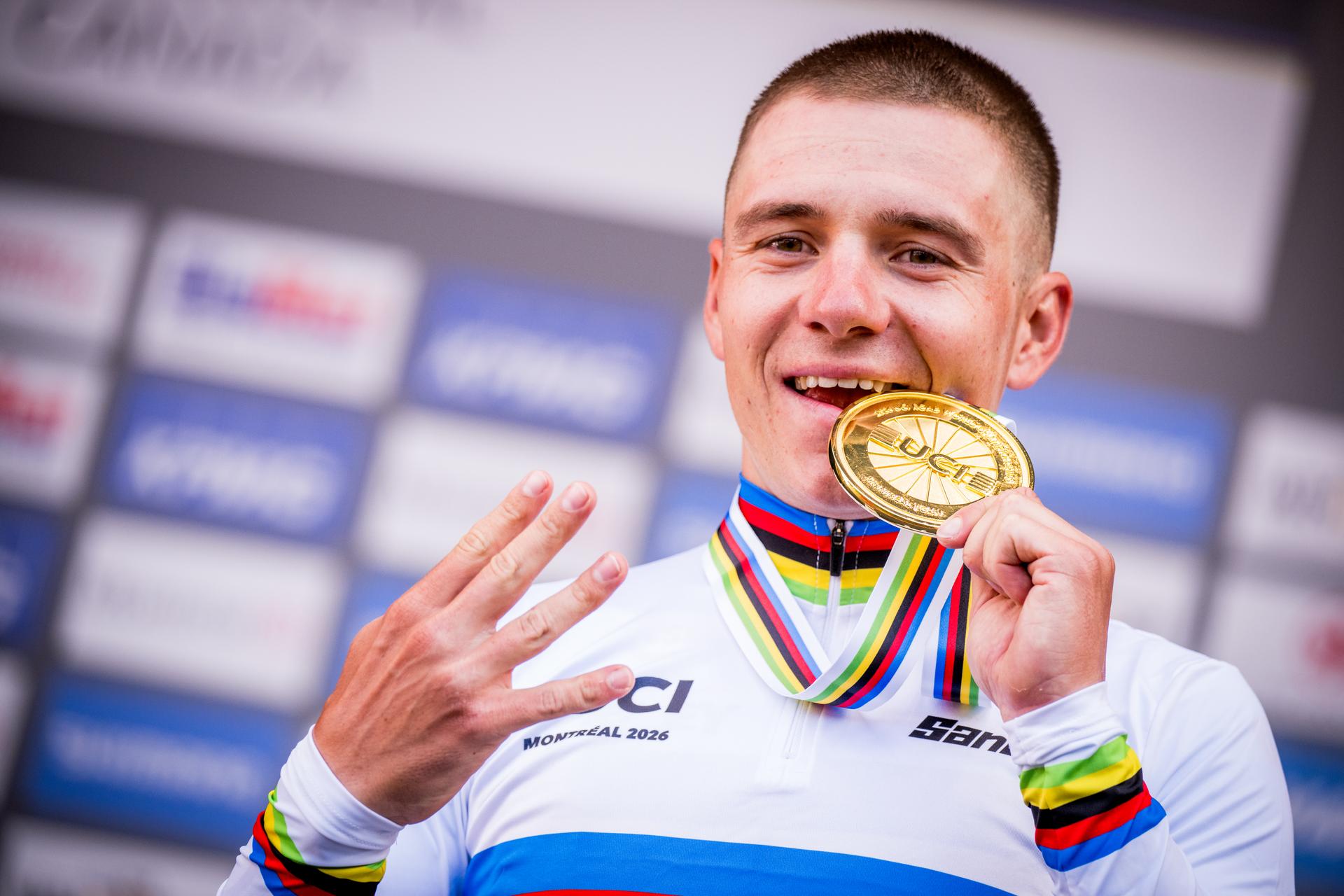 Belgian Remco Evenepoel , winner of the gold medal pictured on the podium of the men's elite individual time trial race (39,2km) at the cycling UCI Road World Championship, in Montreal, Canada, Sunday 20 September 2026. BELGA PHOTO JASPER JACOBS