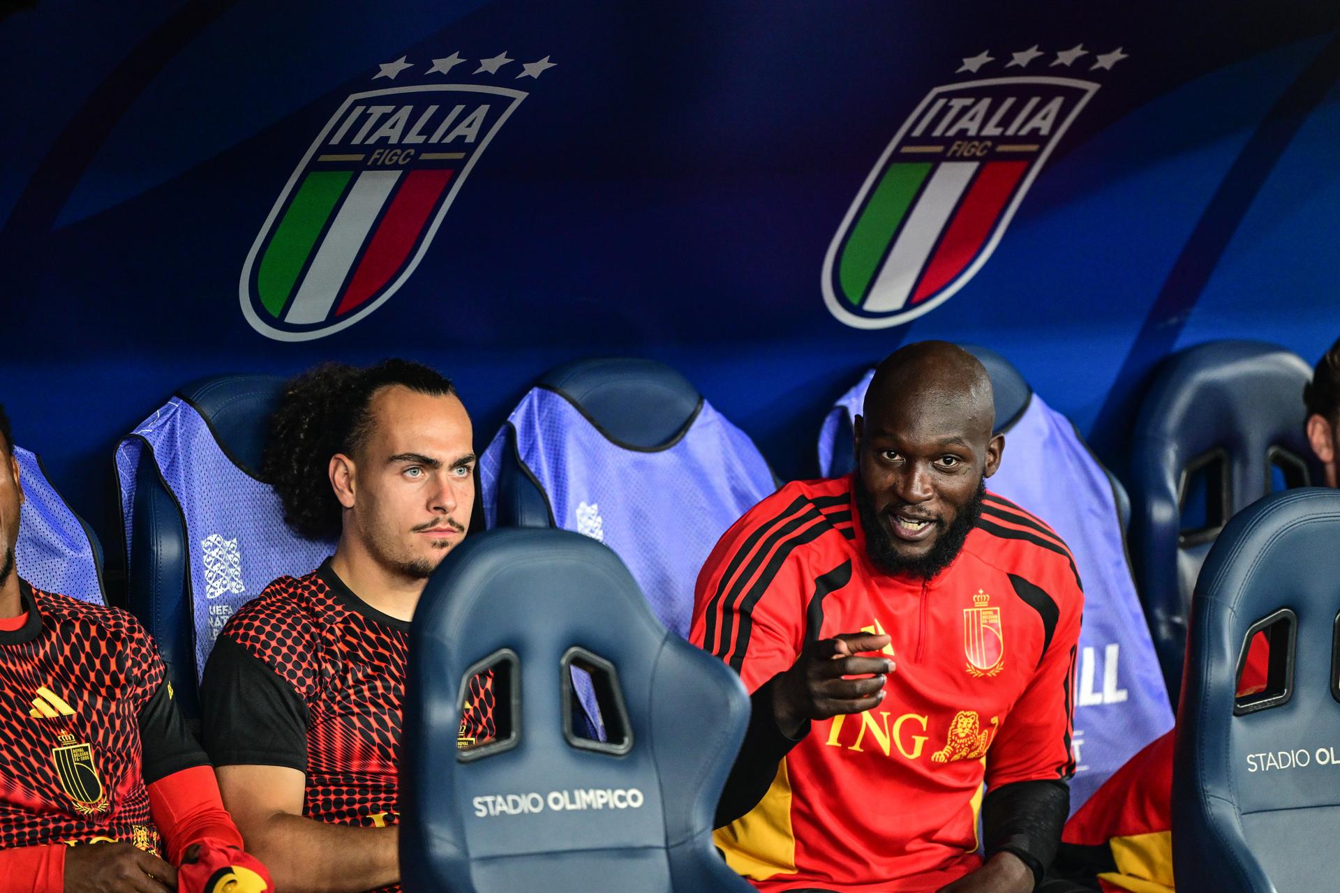 Belgium's Arthur Theate and Belgium's Romelu Lukaku pictured at the start of a soccer game between the Red Devils, the Belgian national soccer team and Italy for the opening game of the UEFA Nations League, in Rome, on Friday 25 September 2026. BELGA PHOTO DIRK WAEM