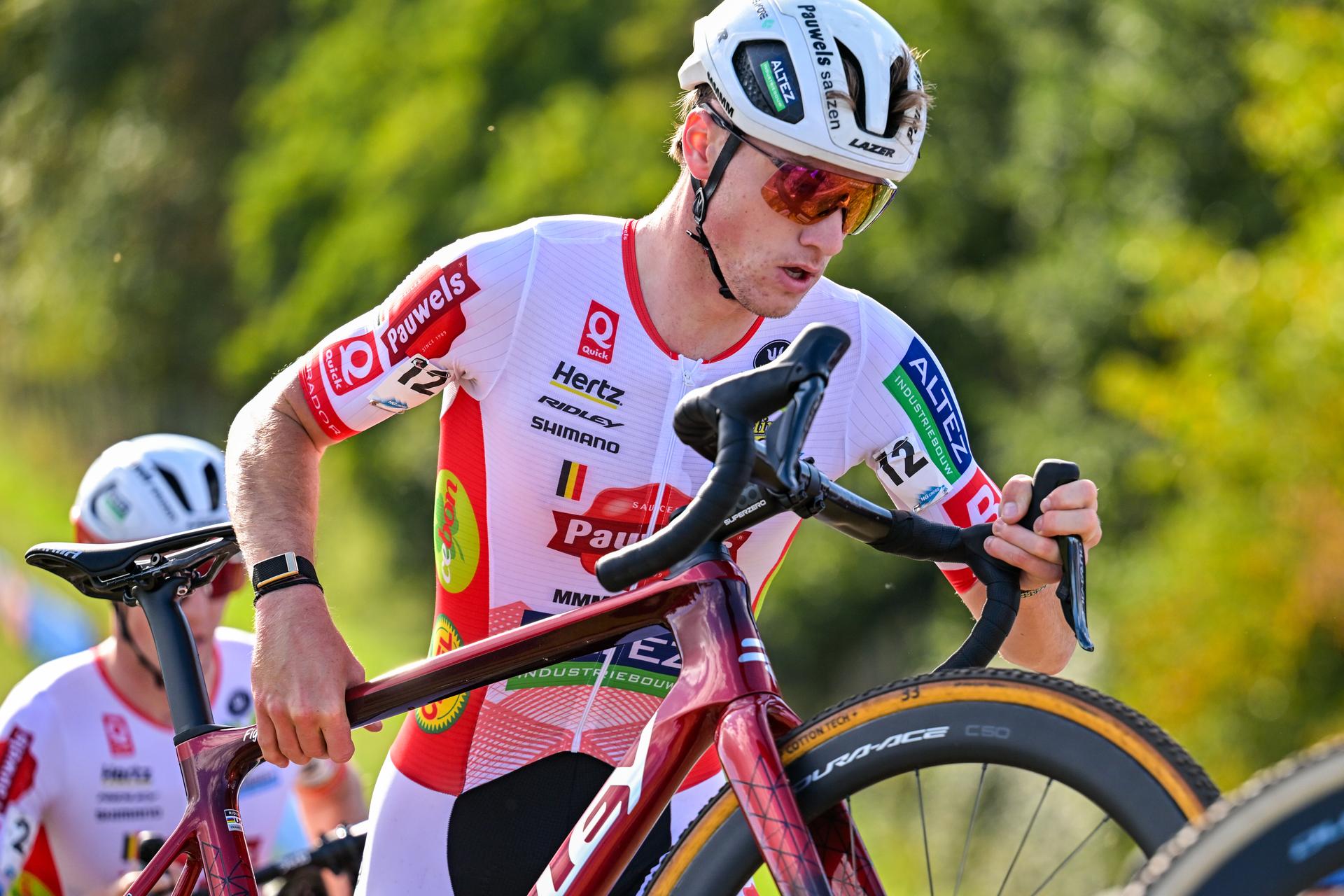 Belgium's Yordi Corsus is pictured in action during the men elite race of the 'Mosselcross' cyclocross cycling event, on Sunday 11 October 2026, in Dendermonde, the first race (out of 7) of the HG Cross competition. BELGA PHOTO DAVID PINTENS