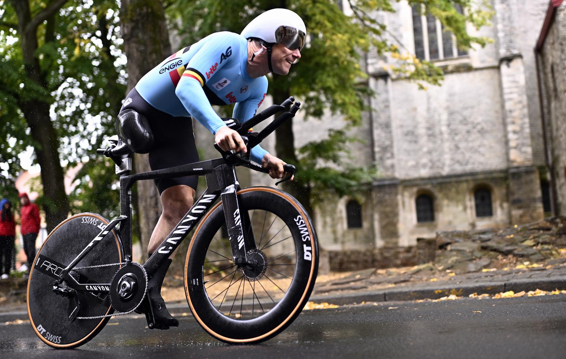 Belgium Ewoud Vromant (MC2) pictured in action during the individual time trial at the UCI Para-cycling Road World Championships, Friday 29 August 2025, in Ronse. The UCI Para-Cycling Road World Championships take place from 28 to 31 Augustus in Ronse. BELGA PHOTO JASPER JACOBS