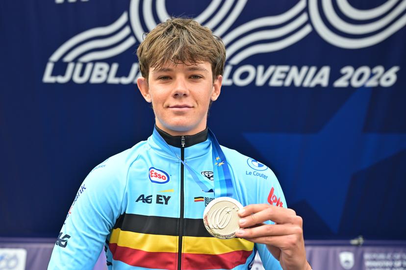 Belgium's Matisse Van Kerckhove , winner of the silver medal celebrates on the podium of the Men U23 Individual Time Trial race (22km) at the cycling UEC Road European Championships, in Ljubljana, Slovenia, on Wednesday 7 October 2026. The UEC Road European Championships are taking place from 02 to 07 October in Ljubljana, Slovenia. BELGA PHOTO DAVID PINTENS