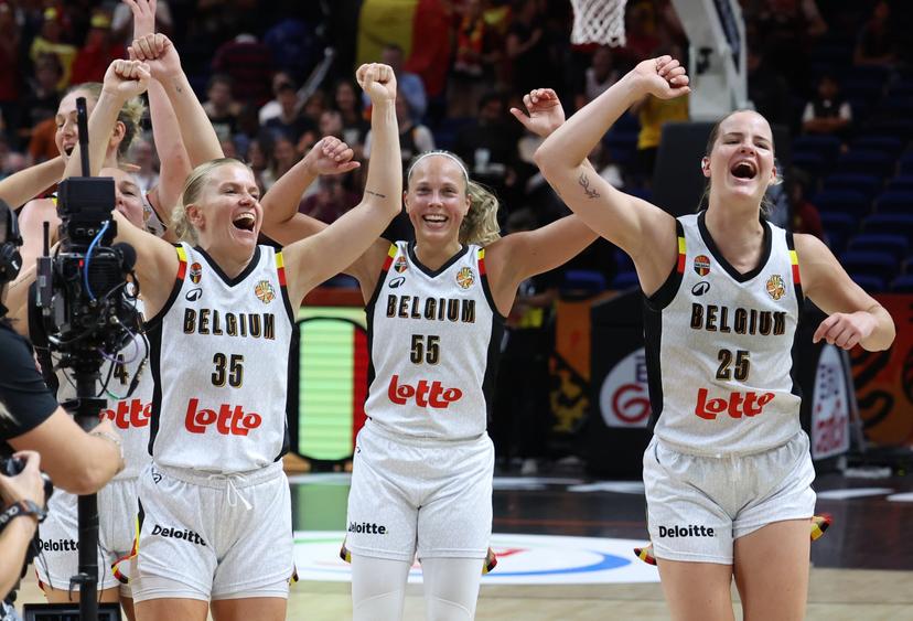 Belgian Cats' players celebrate after winning a basketball game between Belgian national team Belgian Cats and Australia, game 3 of the group phase at the FIBA Women's Basketball World Cup, on Monday 7 September 2026, in Berlin, Germany. The FIBA Women's Basketball World Cup takes place in Berlin from 4 to 23 September 2026. BELGA PHOTO VIRGINIE LEFOUR