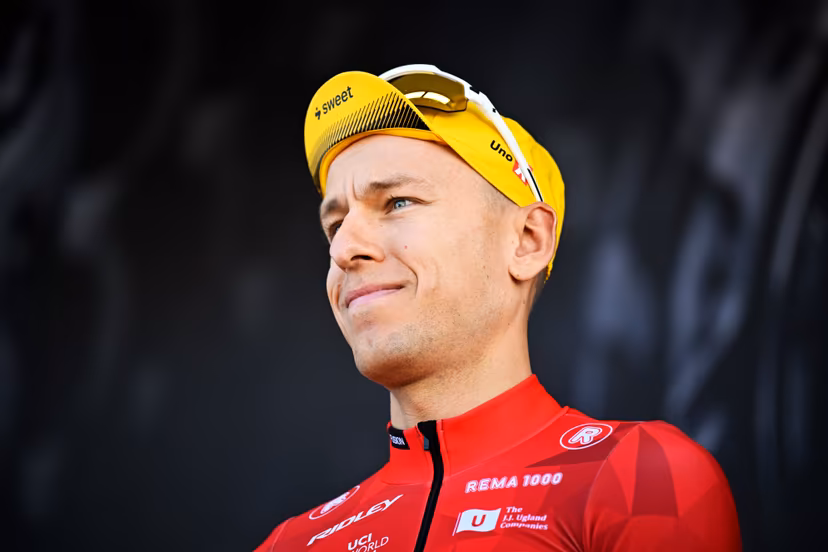 Norwegian Tobias Halland Johannessen of Uno-X Mobility pictured at the start of the men's race of the 90th edition of the 'La Fleche Wallonne', one day cycling race (Waalse Pijl - Walloon Arrow), 200 km from Herstal to Huy, Wednesday 22 April 2026. BELGA PHOTO JASPER JACOBS