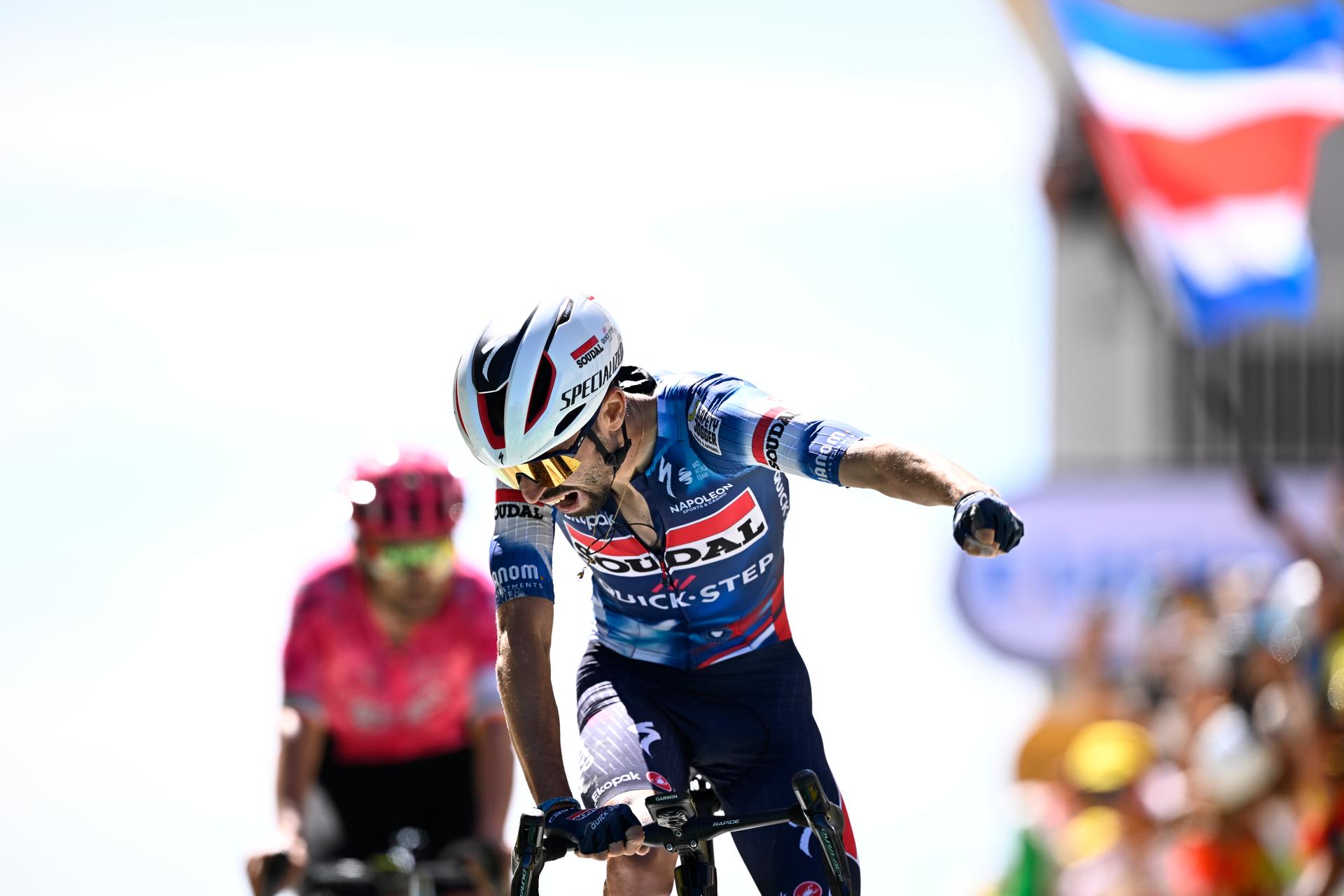 French Valentin Paret-Peintre of Soudal Quick-Step celebrates after winning stage 16 of the 2025 Tour de France cycling race, from Montpellier to Mont Ventoux (172 km), on Tuesday 22 July 2025 in France. The 112th edition of the Tour de France starts on Saturday 5 July in Lille, France, and will finish in Paris, France on the 27th of July. BELGA PHOTO JASPER JACOBS