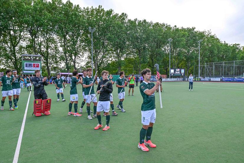 WatDucks' players celebrate after winning a hockey game between Waterloo Ducks and Braxgata, Sunday 20 September 2026 in Waterloo, on day 1 of the Belgian first division hockey championship. BELGA PHOTO EMILE WINDAL