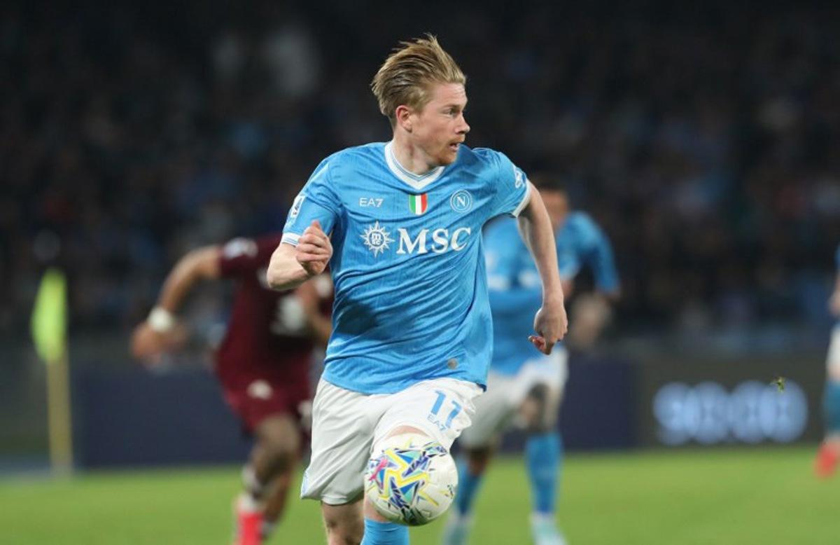 Napoli's Belgian midfielder #11 Kevin De Bruyne controls the ball during the Italian Serie A football between match SSC Napoli and Torino FC at the Diego Armando Maradona Stadium in Napoli, on March 6, 2026. CARLO HERMANN / AFP
