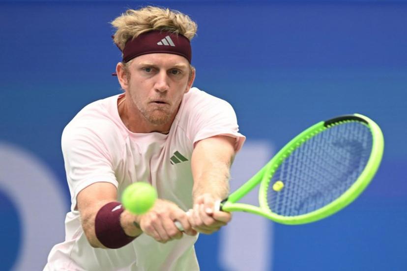 Spain's Alejandro Davidovich Fokia hits a return to France's Alexandre Muller during their men's singles quarter-final match at the Chengdu Open tennis tournament in Chengdu, in China's southwest Sichuan province on September 27, 2026. STR / AFP