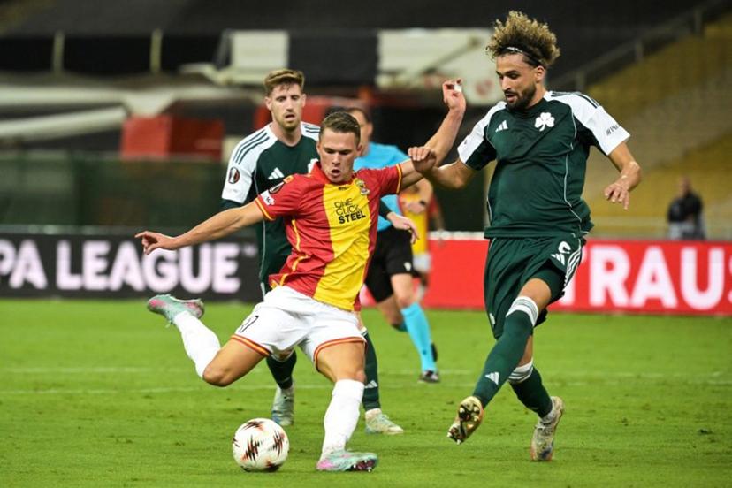 Panathinaikos' Algerian defender #05 Ahmed Touba (R) fights for the ball with Go Ahead Eagles' midfielder #17 Mathis Suray (L) during the UEFA Europa League first round day 2 football match between Panathinaikos and Go Ahead Eagles at the Athens Olympic Stadium, in Athens on October 2, 2025. Angelos TZORTZINIS / AFP